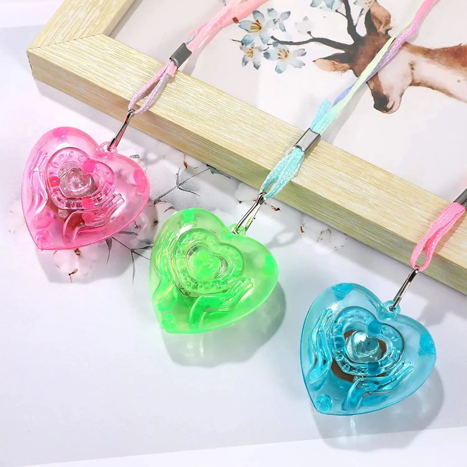 10pcs LED Light Up Necklace Pendants Star Heart Flashing Glow Necklace Blinking Toy Party Christmas Wedding Party Decoration