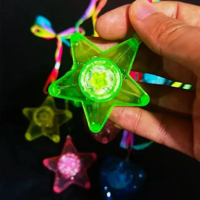 10pcs LED Light Up Necklace Pendants Star Heart Flashing Glow Necklace Blinking Toy Party Christmas Wedding Party Decoration