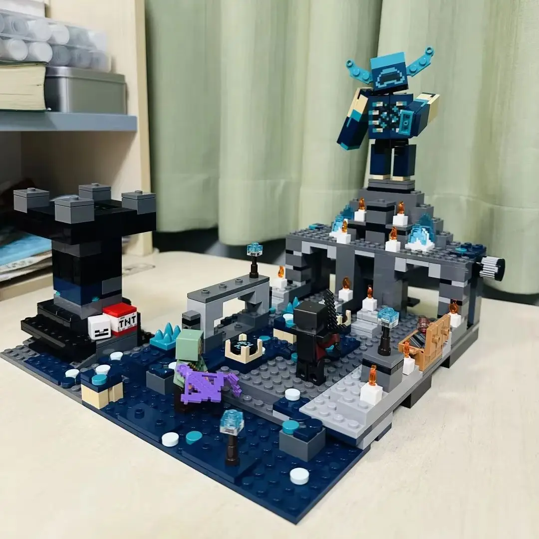 584pcs The Deep Dark Battle Building Blocks Toy Assembled Toys for Birthday Christmas Gifts
