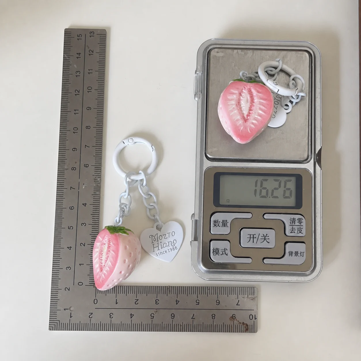 Strawberry Bag Charm Delicate Cute Key Chain 3d Pink Strawberry Key Chain Sweet Resin Key Ring For Christmas Gift Backpack