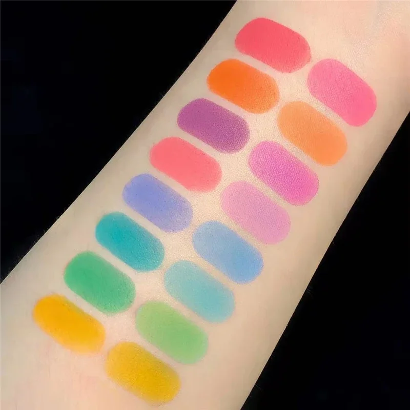 16-Grid Christmas Color Eye Shadow Palette Artist Shimmer Glitter Matte Colorful Long-lasting High Saturation Eyeshadow Cosmetic