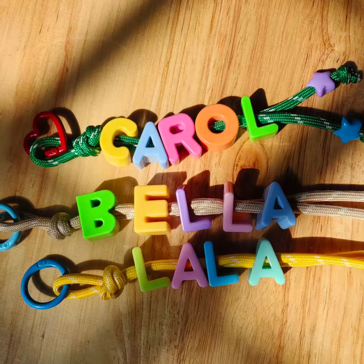 1pc Personalized Custom Colorful Acrylic Letter Keychain, Bag Pendant, Unique Custom Gift, Valentine's Day/Christmas Gift