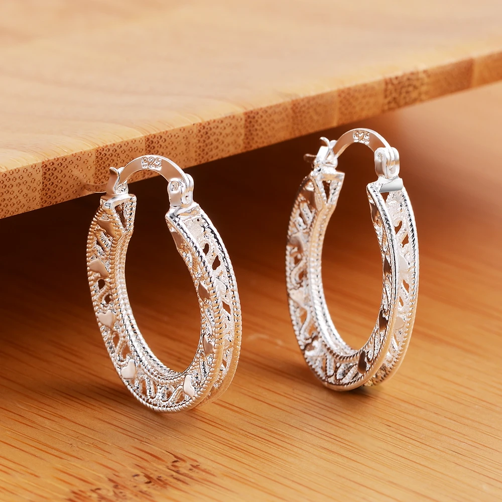 1Pair 925 Sterling Silver Earrings for Women Jewelry Exquisite Round Carved Wedding Heart Christmas Gifts Party