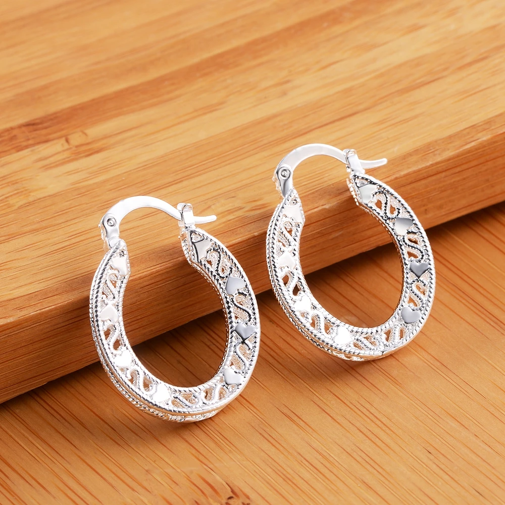 1Pair 925 Sterling Silver Earrings for Women Jewelry Exquisite Round Carved Wedding Heart Christmas Gifts Party