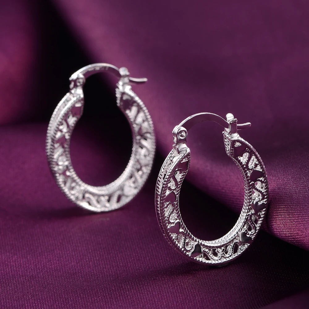 1Pair 925 Sterling Silver Earrings for Women Jewelry Exquisite Round Carved Wedding Heart Christmas Gifts Party