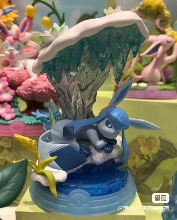 New Funism Pokemon Eevee Blind Box Trendy Toy Peripheral Desktop Figurine Figurine Halloween Christmas Boy Gifts