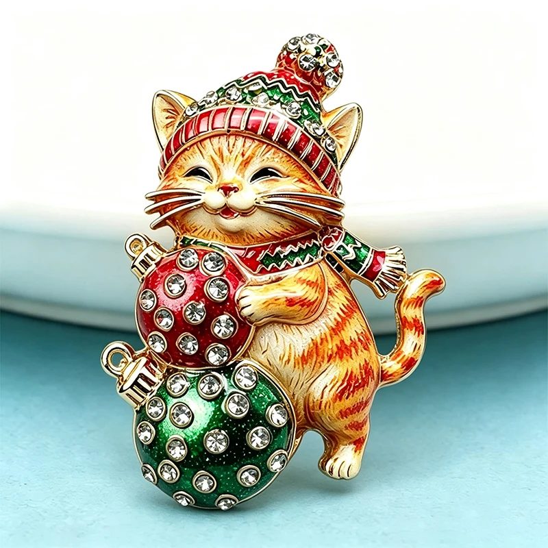 Wuli&baby Lovely Christmas Cat Brooches For Women Unisex 2-color Holding Fairy Lights Kitten Animal Brooch Pins New Year Gifts