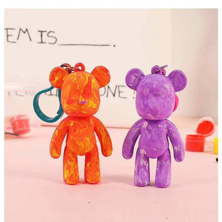 DIY Christmas Decoration Keychain Pendant Set, Liquid Color Paint Bear Design, Perfect Gift for Friends Ideal for Parties