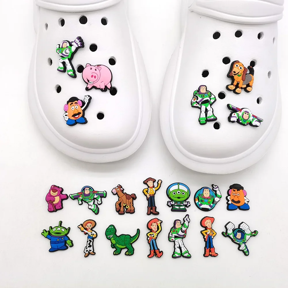 MESUCA 20pcs Buzz Lightyear Shoe Charms for Clogs Bubble Slides Sandals PVC Shoe Decorations Accessories for Christmas Gift@