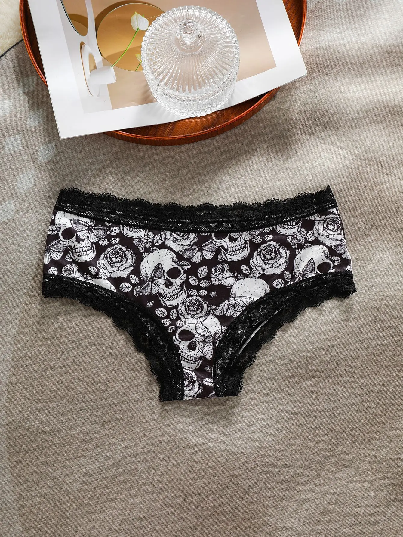 4Pcs Comfortable Breathable Women's Panties Women Sexy Lace Briefs Dark Skull Fashion Print Christmas Female Underpants