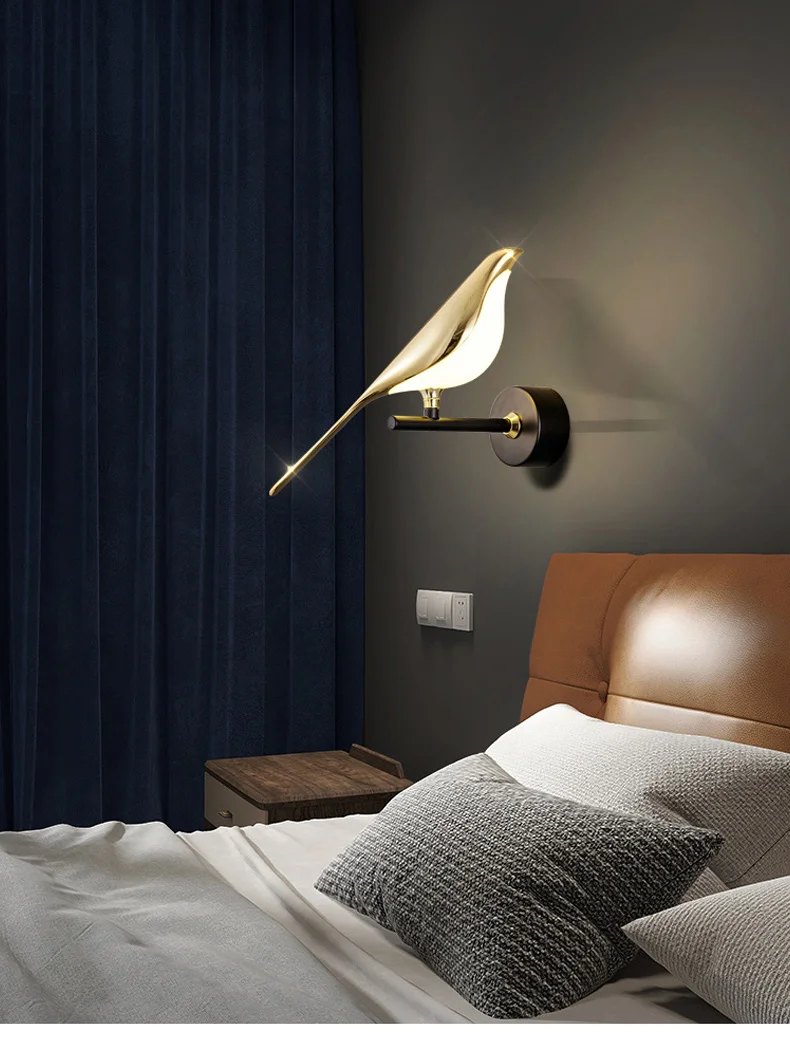 Nordic LED Golden Bird Wall Lamp Parlor Bar Bedside Hanging Light Novelty Rotatable Wall Lamp Bedroom Bedside Indoor Sconce