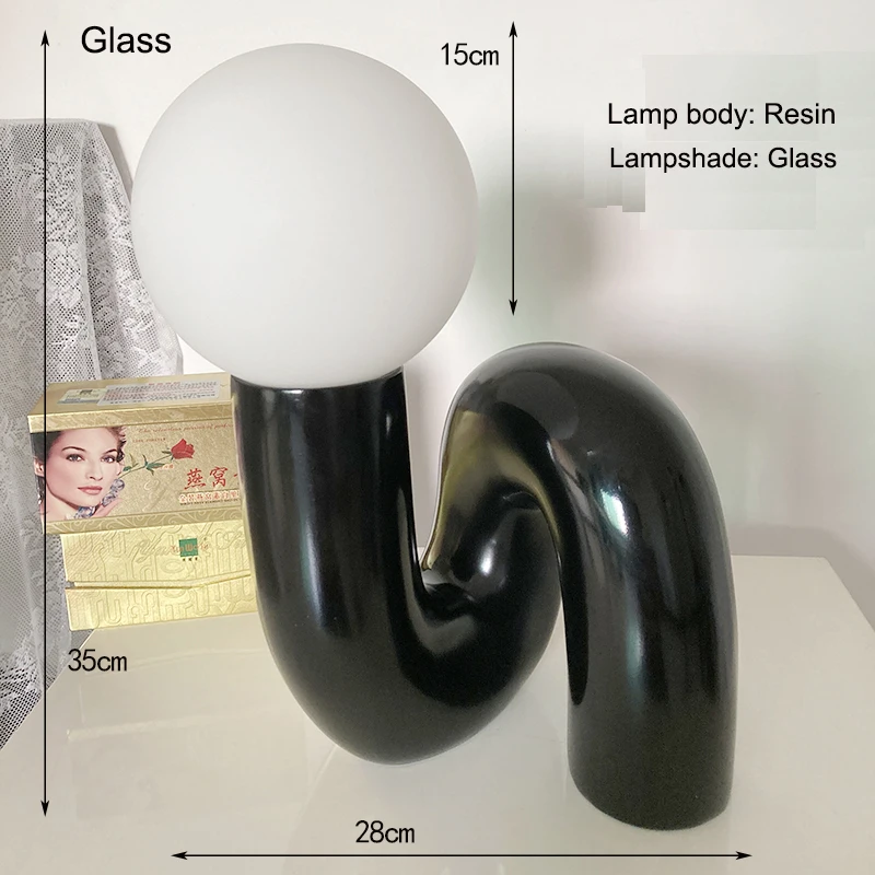 Postmodern Retro Resin Desk Lamp Fashionable Atmosphere Bedroom Bedside Table Lamp Glass Ornament Desk Lamp Artistic Desk Lamp