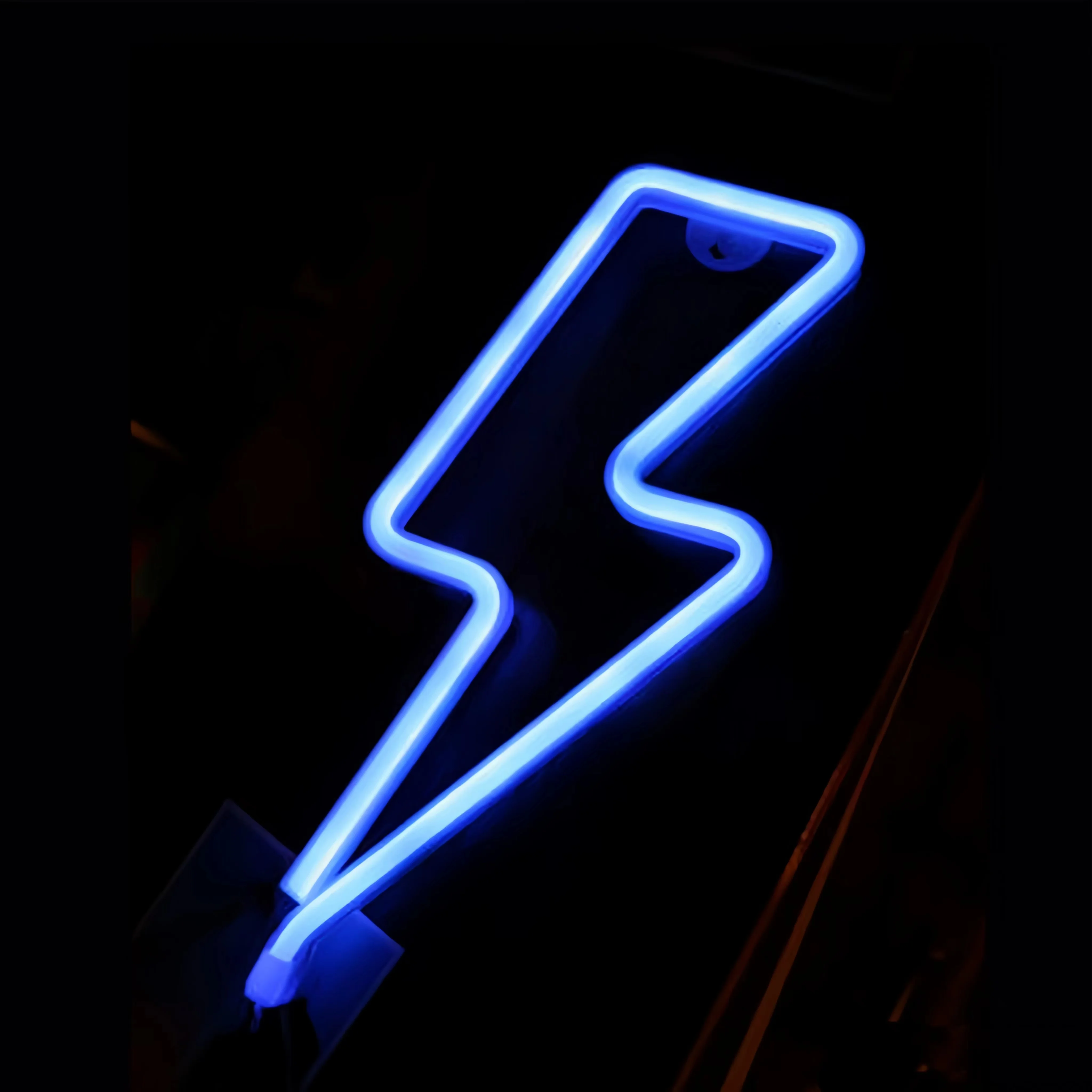 Lightning LED neon light, USB/battery powered, bedroom, gaming room, living room, office, wedding, birthday, party supplies