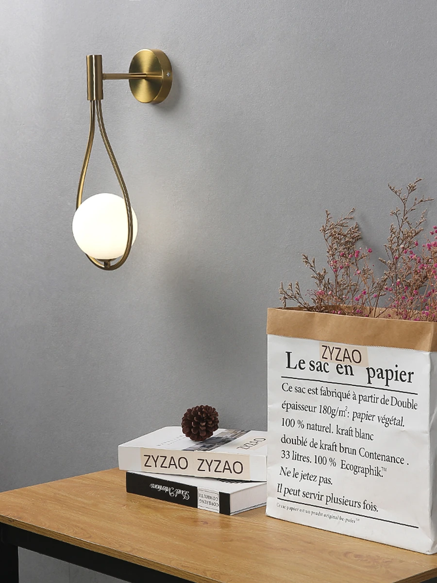 Modern Metal Glass Ball Wall Lamp Nordic Simple Wall Lamps for Living Room Bedroom Bedside Aisle Corridor Staircase Wall Lights