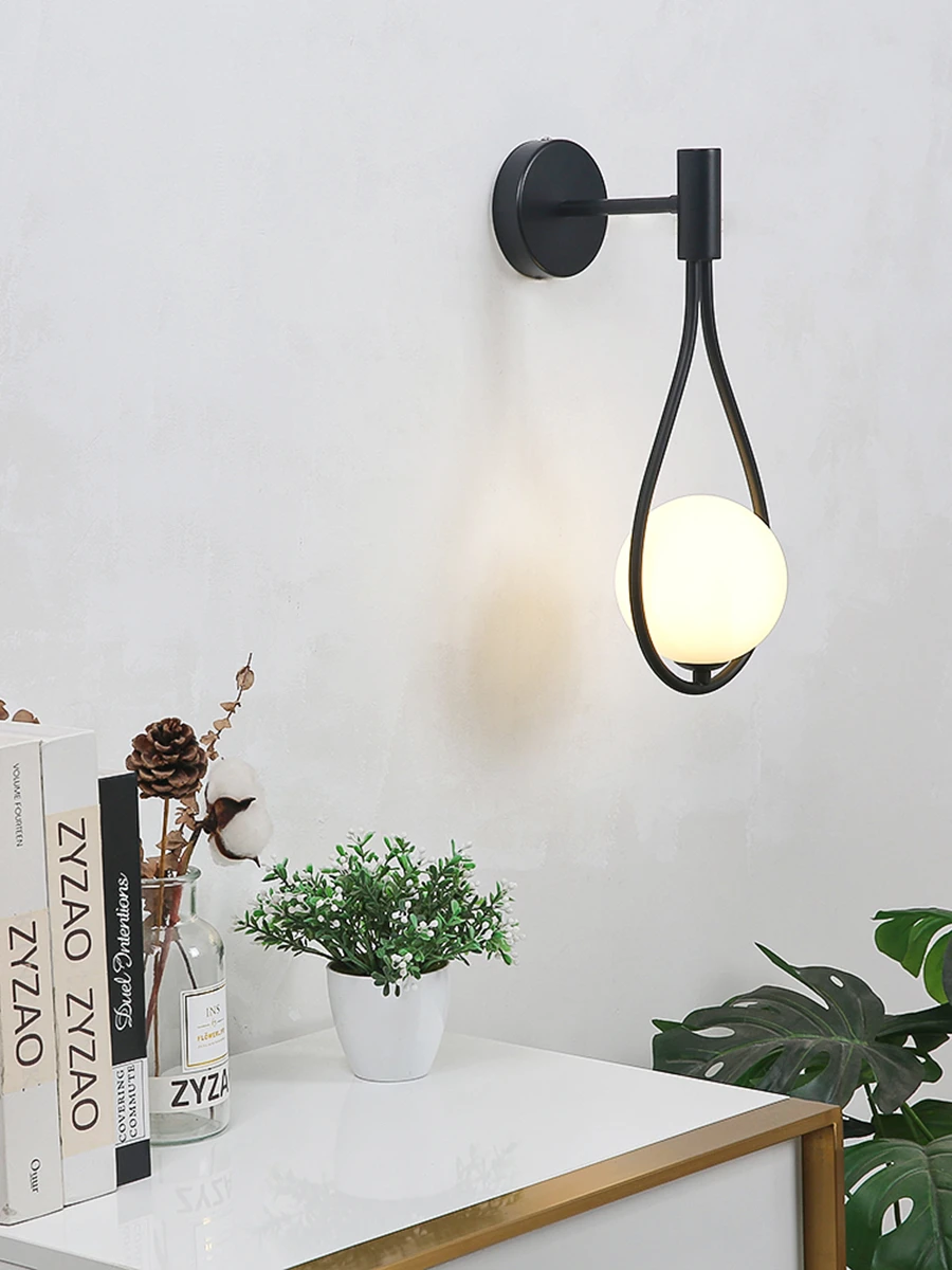 Modern Metal Glass Ball Wall Lamp Nordic Simple Wall Lamps for Living Room Bedroom Bedside Aisle Corridor Staircase Wall Lights