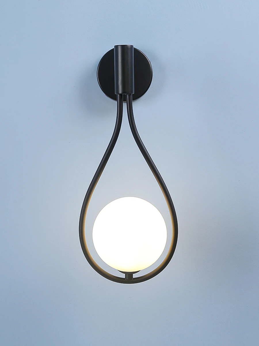 Modern Metal Glass Ball Wall Lamp Nordic Simple Wall Lamps for Living Room Bedroom Bedside Aisle Corridor Staircase Wall Lights
