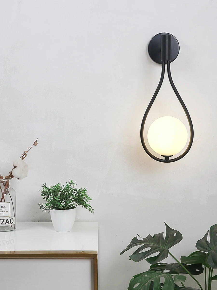 Modern Metal Glass Ball Wall Lamp Nordic Simple Wall Lamps for Living Room Bedroom Bedside Aisle Corridor Staircase Wall Lights
