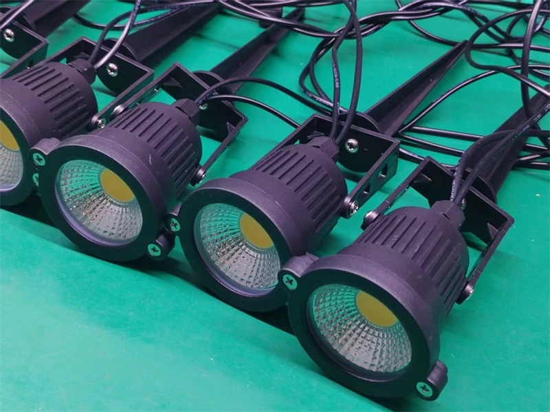 2/4/6/10 in 1 IP65 Waterproof 2 Meters Waterproof Wiring LED Garden Lights Outdoor Lawn Lamp Safety Low Voltage Street Lights