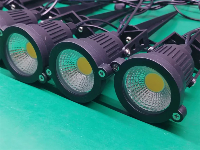 2/4/6/10 in 1 IP65 Waterproof 2 Meters Waterproof Wiring LED Garden Lights Outdoor Lawn Lamp Safety Low Voltage Street Lights