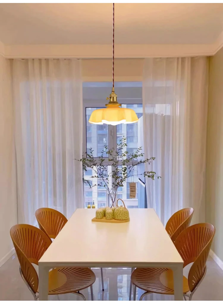 Cream-Style Glass Flower Skirt Dining Room Bedroom Bar Counter Chandelier Copper Lamp Head With Switch Ambient Lighting E27