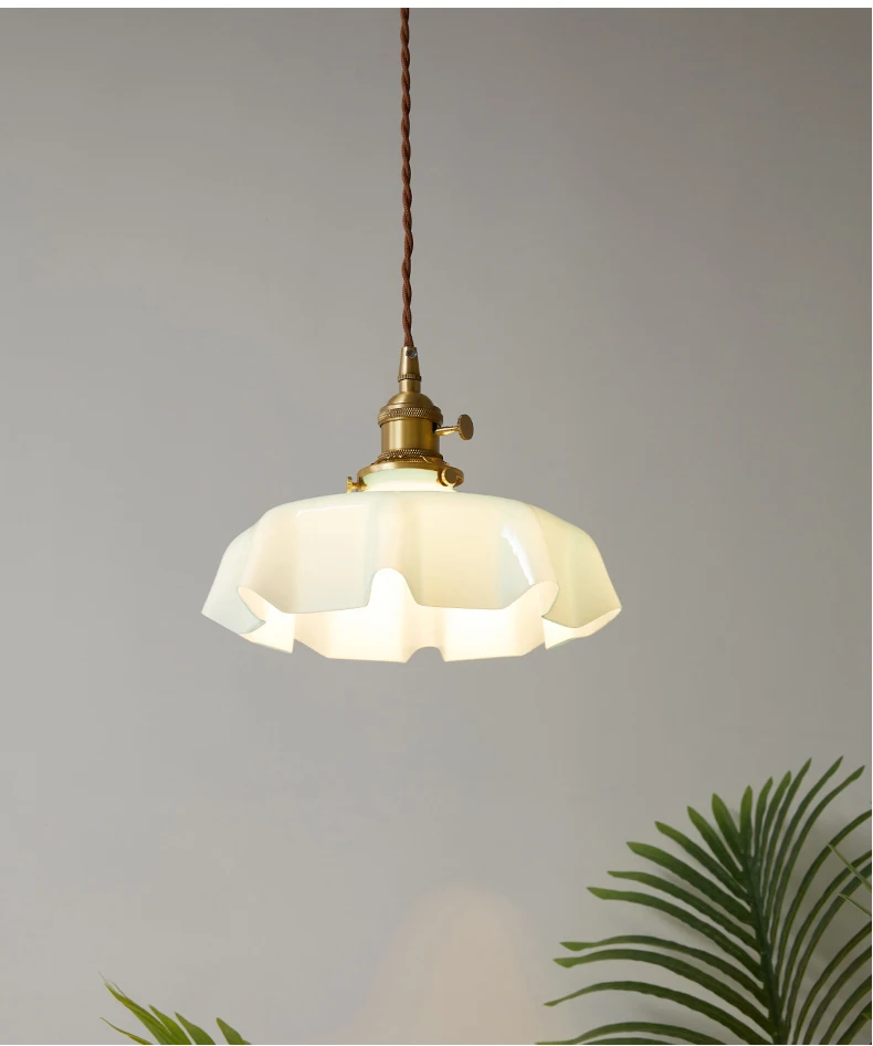 Cream-Style Glass Flower Skirt Dining Room Bedroom Bar Counter Chandelier Copper Lamp Head With Switch Ambient Lighting E27