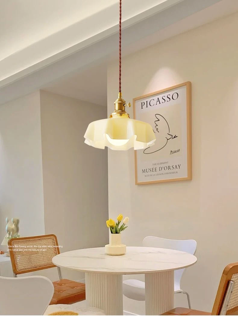 Cream-Style Glass Flower Skirt Dining Room Bedroom Bar Counter Chandelier Copper Lamp Head With Switch Ambient Lighting E27