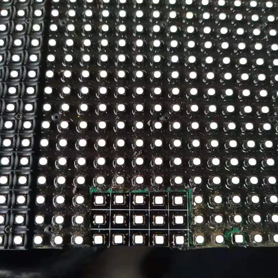 P2.6 series Circuit Paper,Double-sided solder pads, fully covered with large holes ,Used for repairing damaged PCB pads