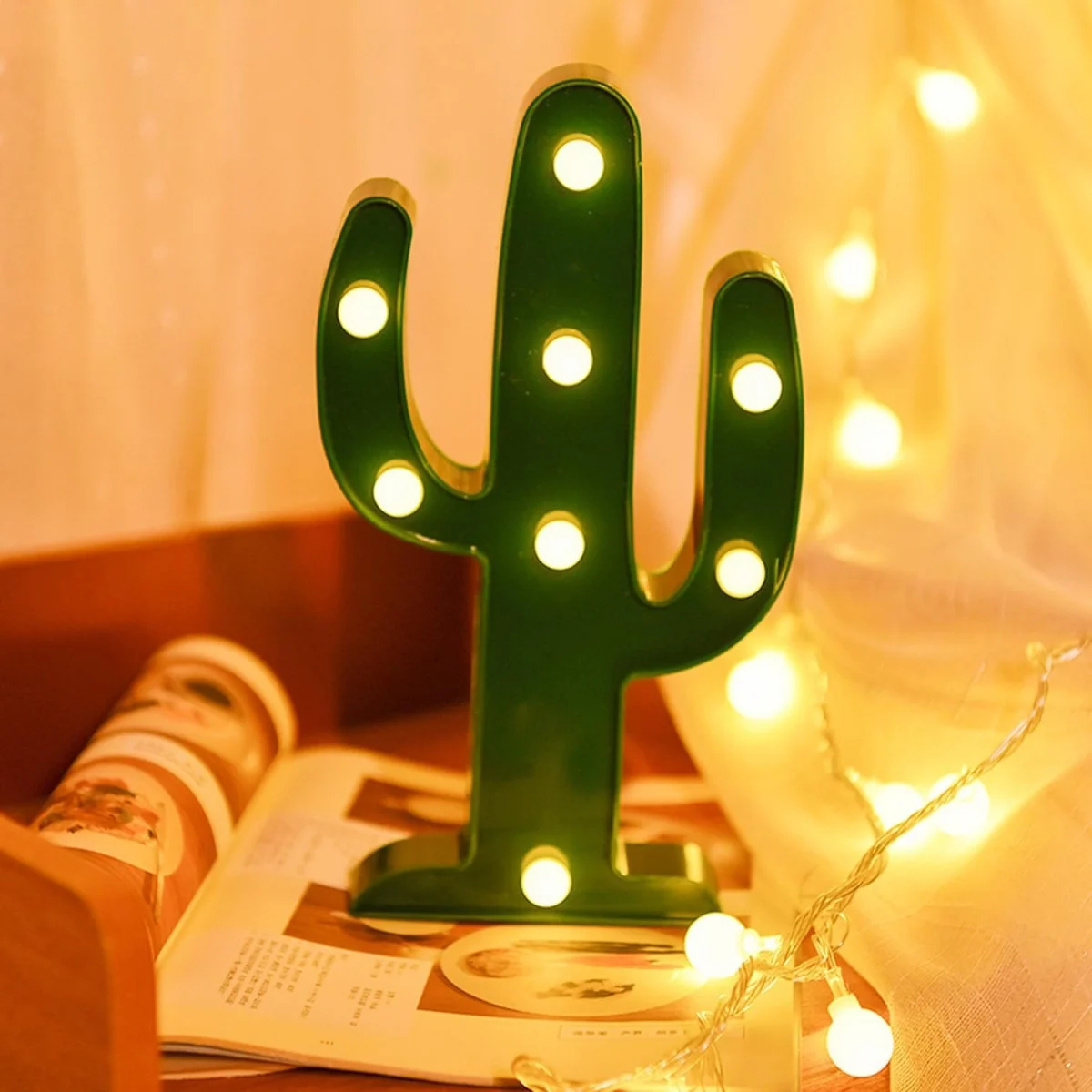 1pc Cactus Shaped Battery Operated Night Light Green Plastic Cactus Mini Table Lamp Wall Mountable Suitable For Bedroom Decor