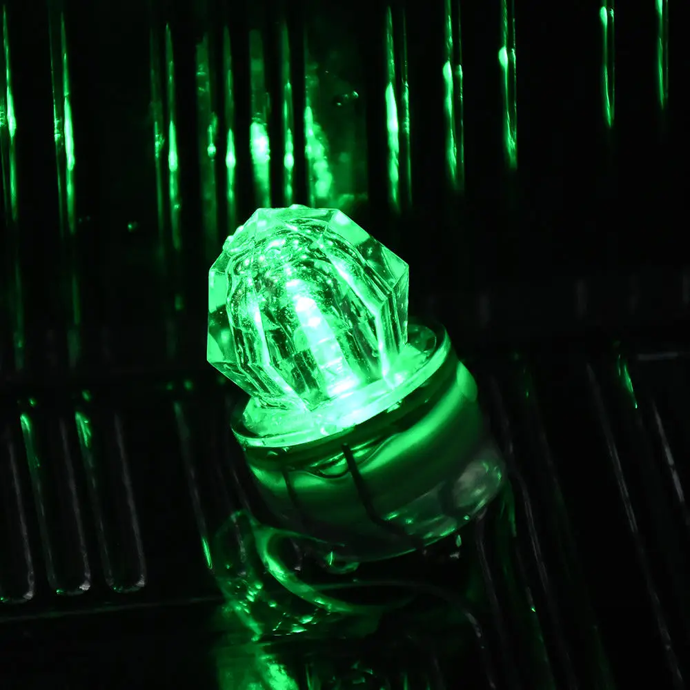 Waterproof LED Fishing Lamp Mini ABS Fishing Lure Light Diamond Shape Luminous Lure for Attracting Fish Deep Drop Fishing Tools