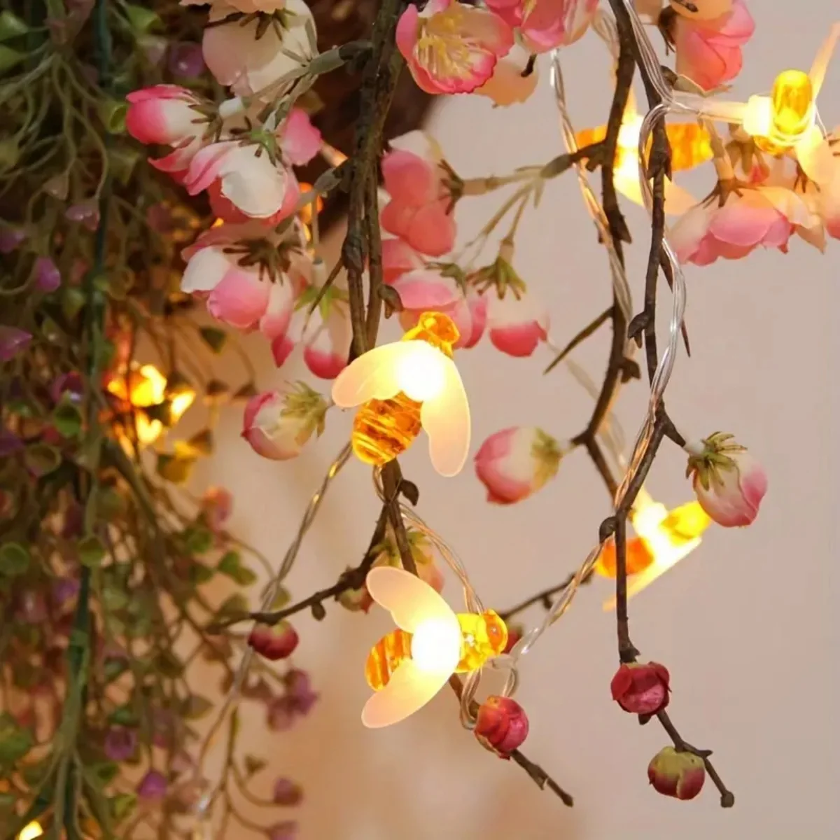 1pc 10/20/30/40 LED Creative Little Bee String Lights Battery Powered Atmosphere Fairy Lamp Suitable For Bedroom Courtyard Decor