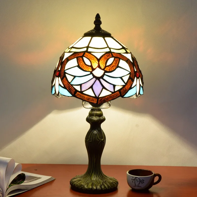 European Style Table Lamp Stained Glass Reading Light Small Room Decorate Lamp for Home Living Room Nightstand Bedroom Office