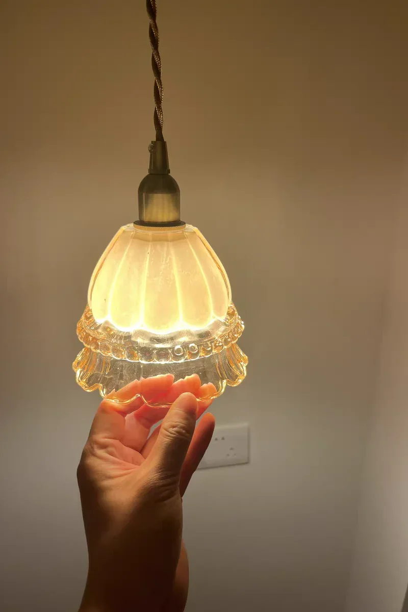 Retro Jellyfish Glass Pendant Light Adjustable E14 Lamp for Bedside Kitchen Island Dining Ceiling Small Design