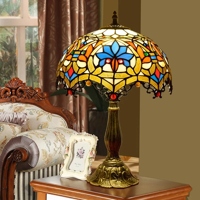 European Creative Tiffany Style Stained Glass Living Room Dining Room Bedroom Bedside Bar Pastoral Grape Retro Table Lamp