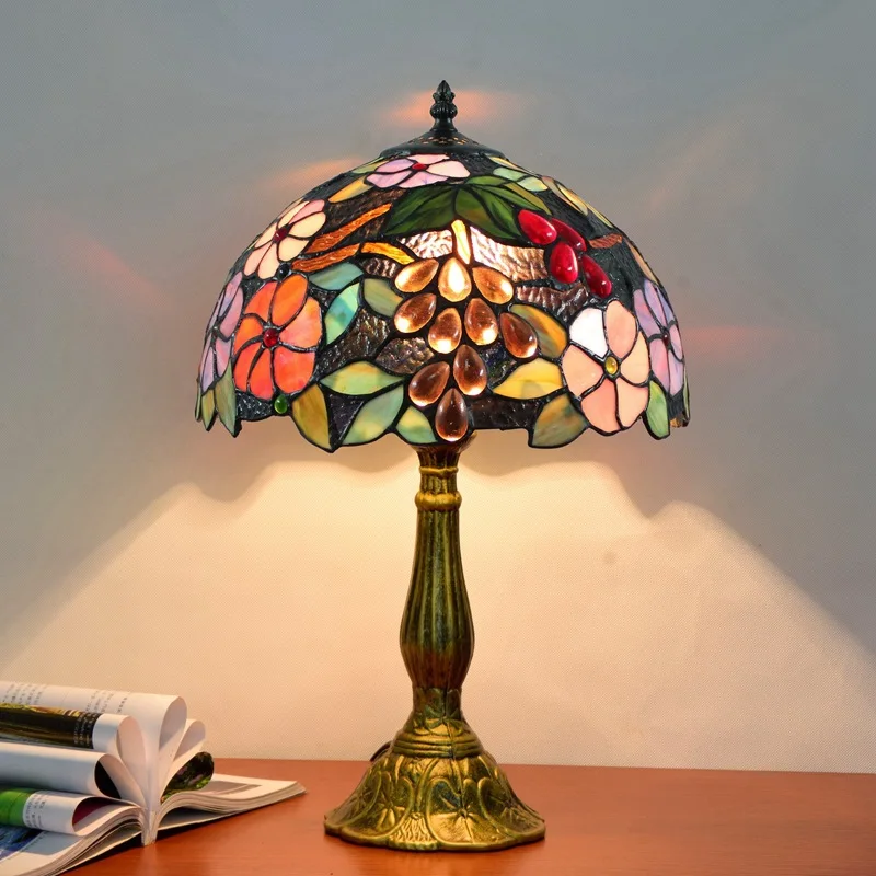 European Creative Tiffany Style Stained Glass Living Room Dining Room Bedroom Bedside Bar Pastoral Grape Retro Table Lamp