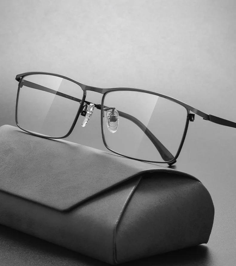 Business Ultralight Titanium Alloy IP Electroplated Full Rim Men's Optical Glasses Frame For Myopia Reading Prescription Eyewear