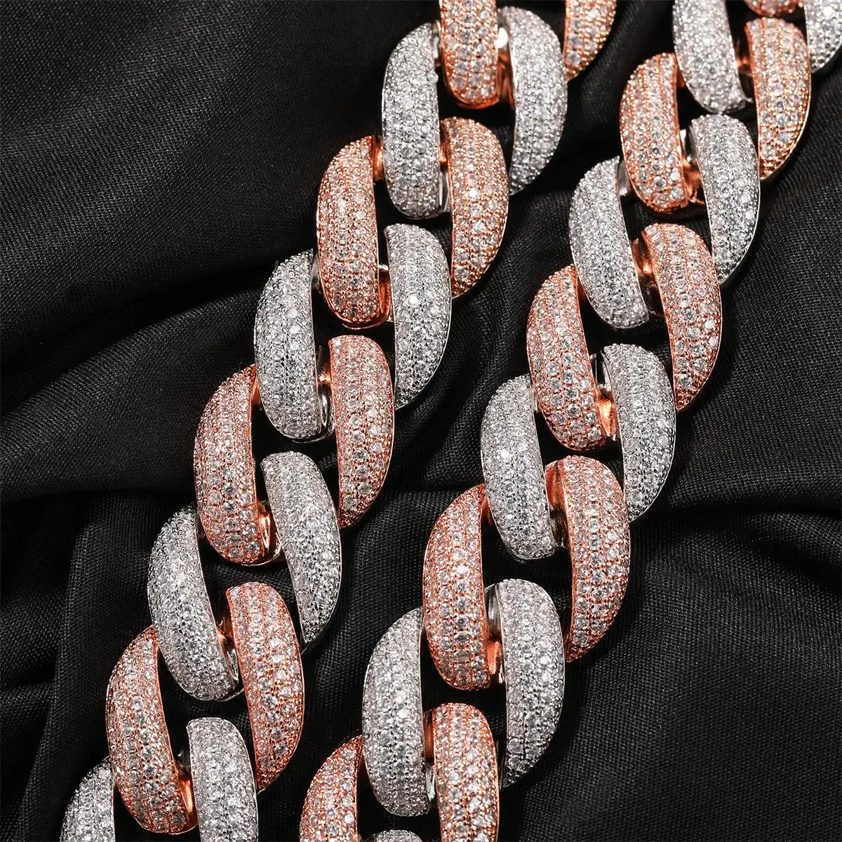 THE BLING KING 20mm Miami Cuban Chain Long Clasp Full Paved Out Cubic Zirconia Luxury Hiphop Rock Street Fashion Jewelry