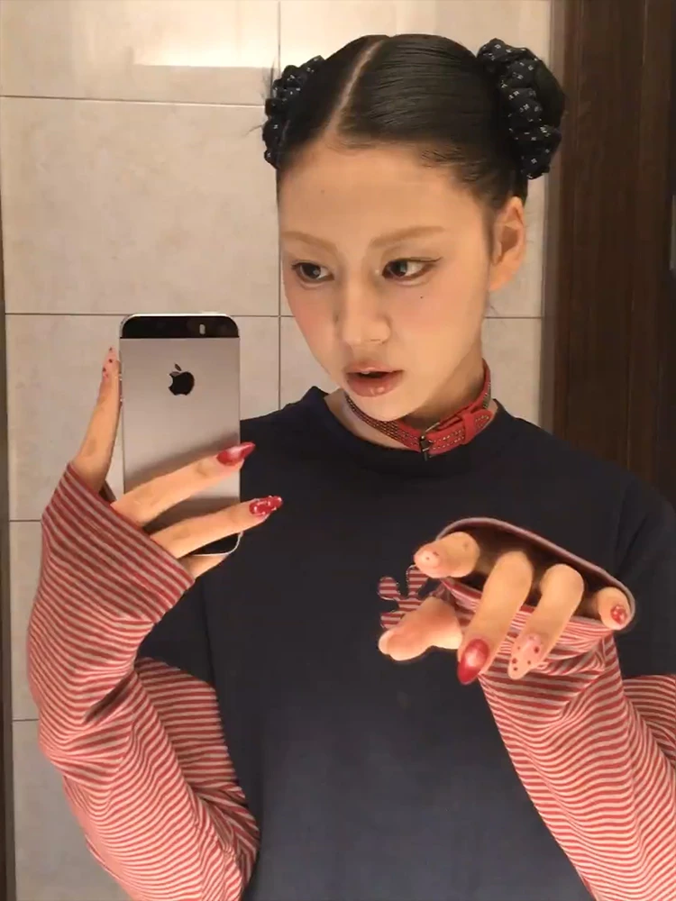Tonngirls Harajuku Patchwork T-shirt Women Long Sleeve Striped Fake Two Pieces Tops Streetwear Y2k Vintage Tops Japanese 2000s