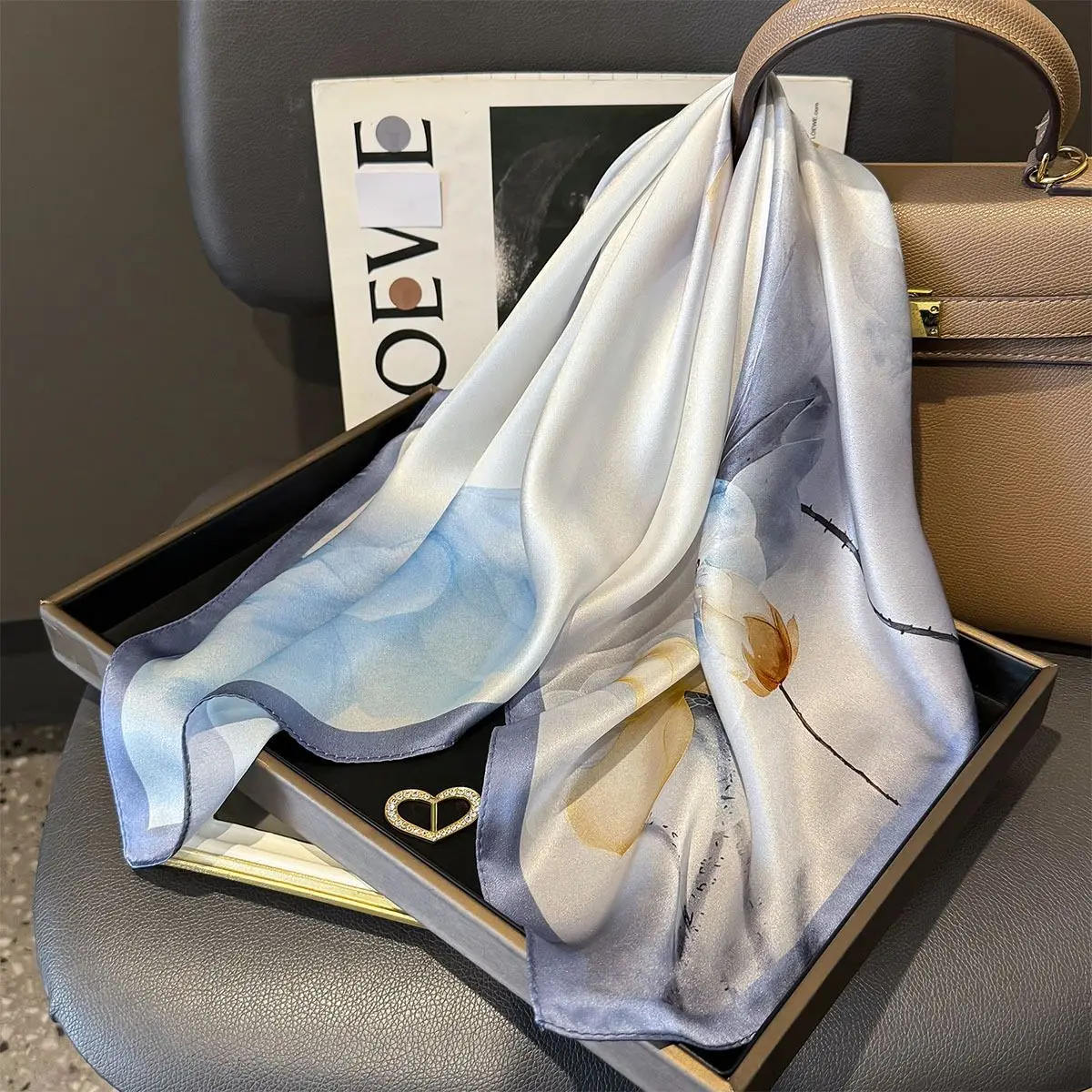 100% Natural Silk Scarf Women Foulard Female Shawl Wrap Elegant High Quality Square Neckerchief for Lady Hijab Bandana Scarves