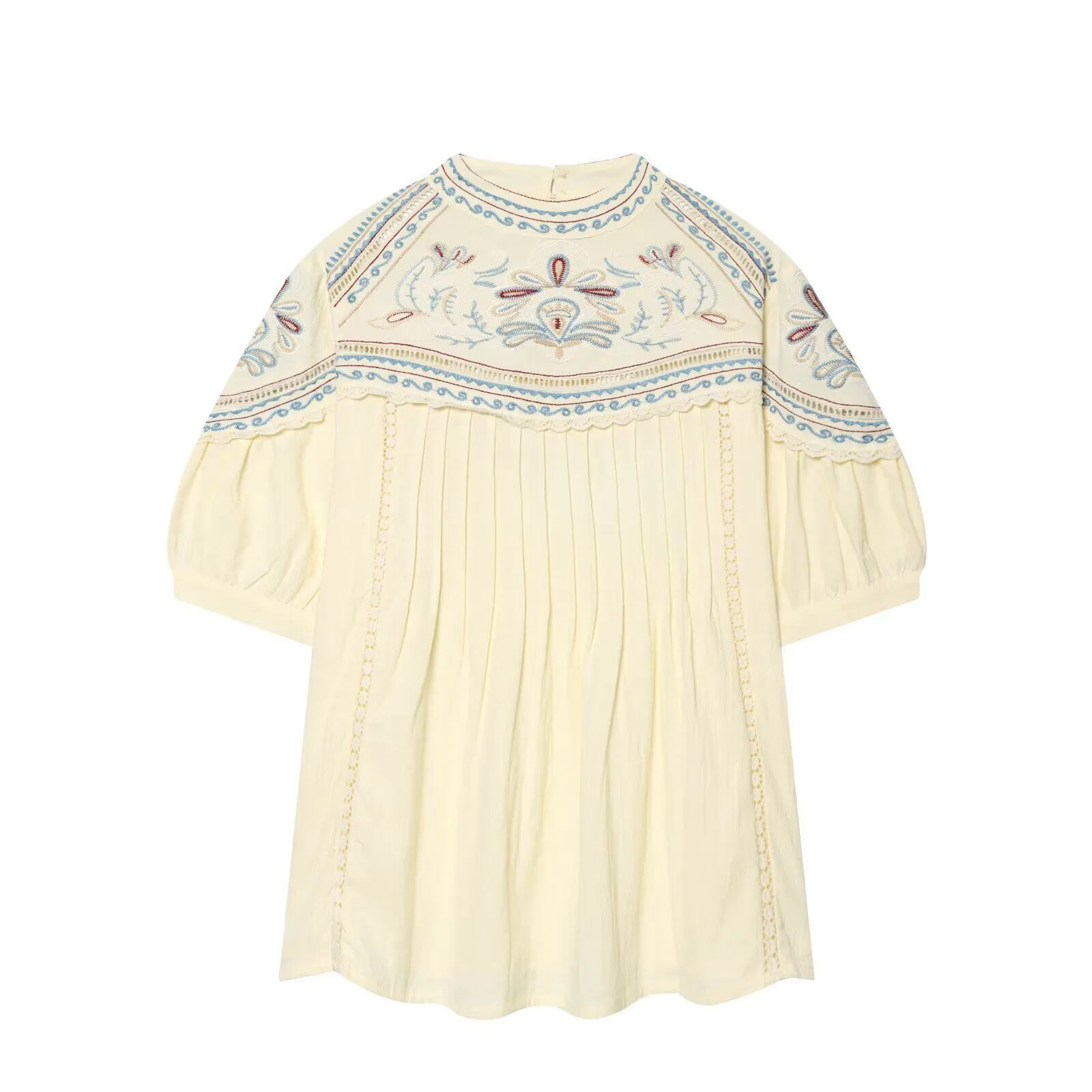 Bohe Vintage Embroidery Pleated Loose Tops Blouse Women Casual O-neck Puff Sleeve Tops T-shirts 2026 New Summer Holiday Tops