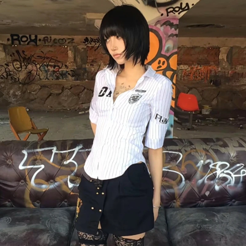 Genayooa Y2k Japanese Striped Shirt Women Three Quarter Print Graphic Tops 2000s Aesthetic Tops Japanese Summer Crop Tops Grunge