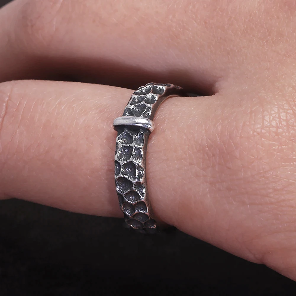 925 Sterling Silver Outlander Rings for Men Women Claire's Ring Retro Hammer Pattern Wedding Band Movie TV Show Jewelry Gift