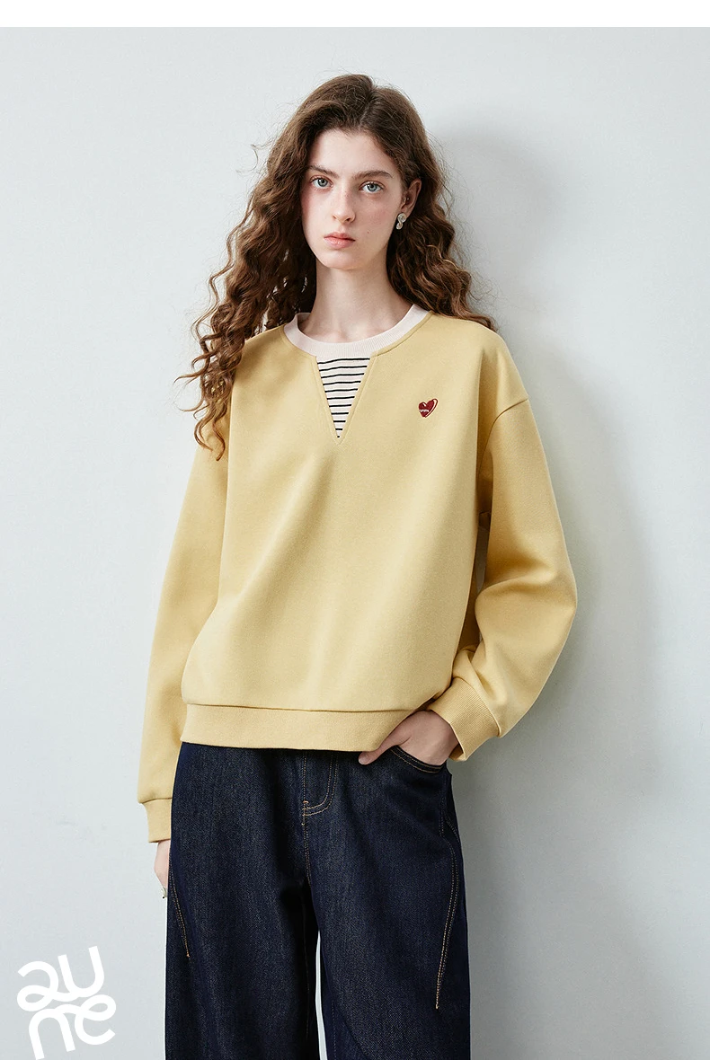 TOYOUTH Women's Fake Two Piece Sweatshirt 2026 Autumn New Arrival Preppy Sporty Striped Splicing Heart Embroidery Top
