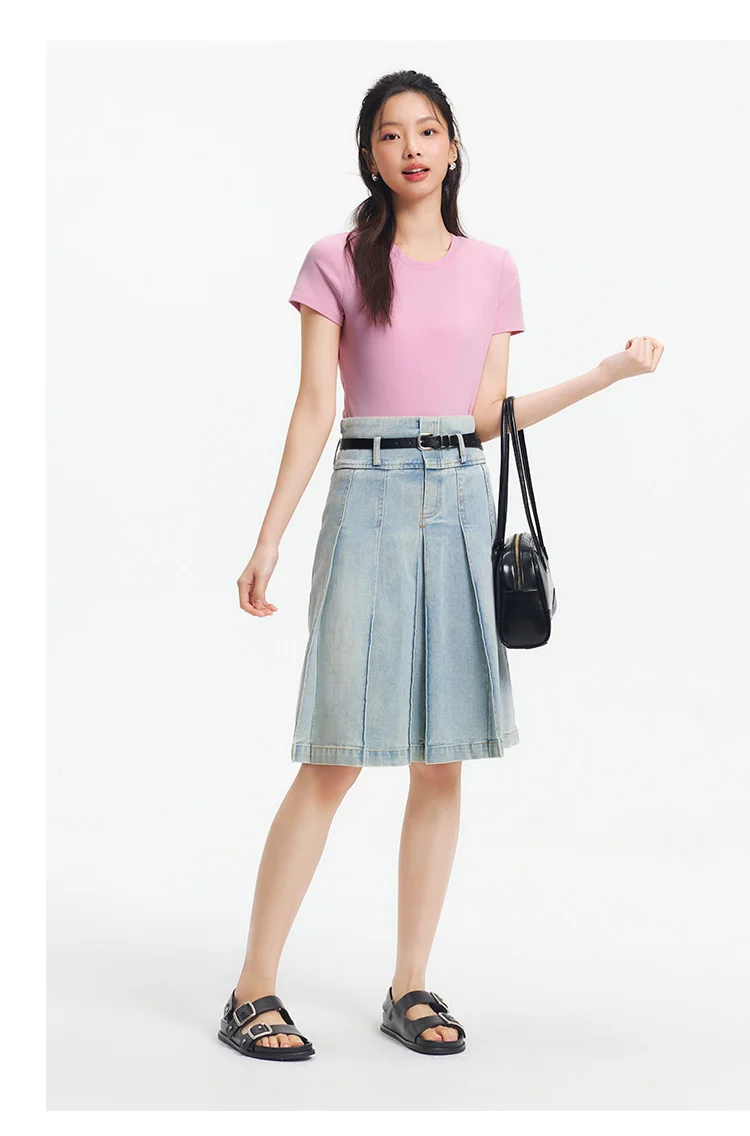 Semir Short Sleeve T-Shirt Women Cropped Embroidered Slim Fit Casual 2025 New Summer Basic Round Neck Shoulder Fit Top