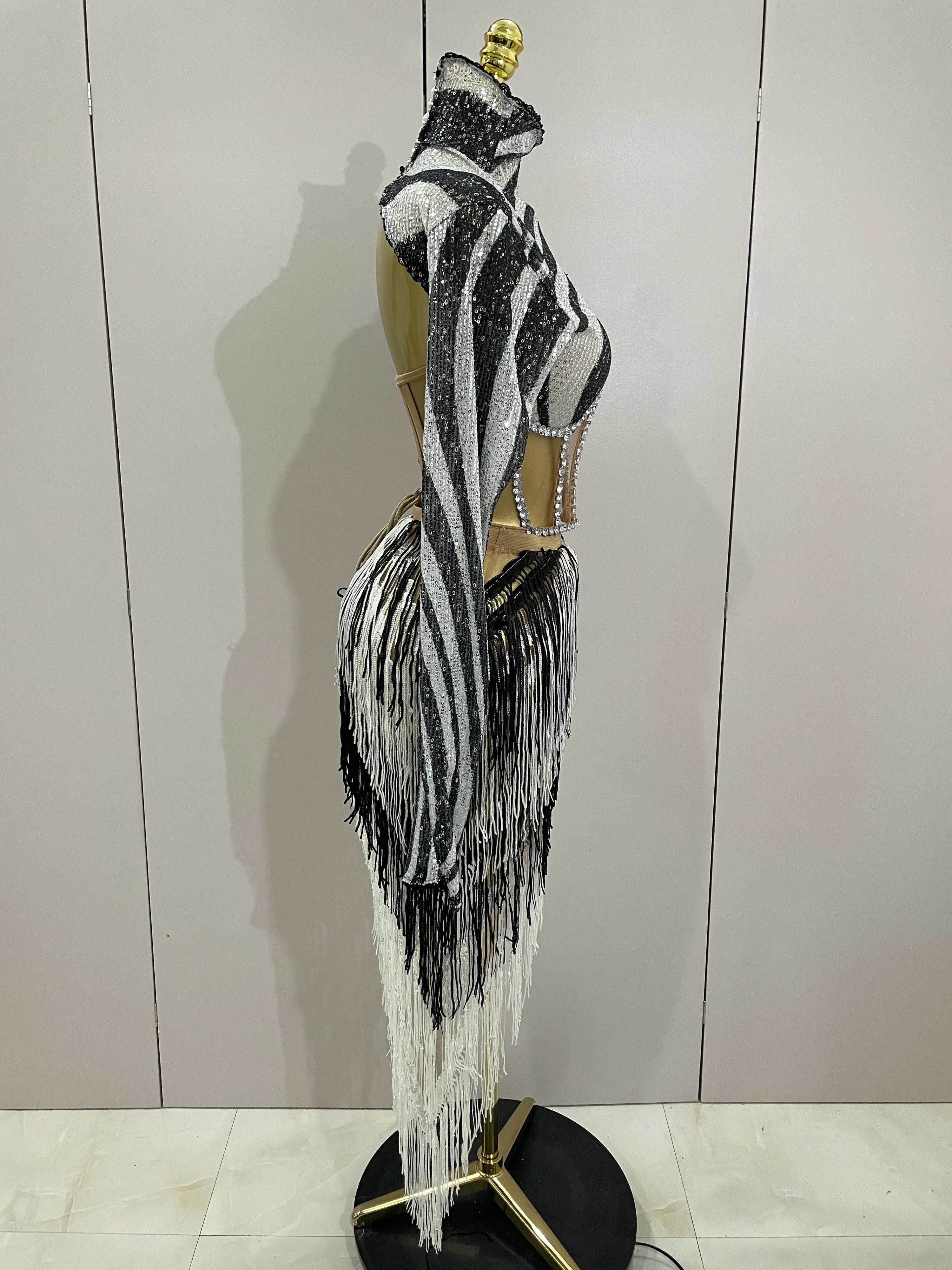 2025 New Shiny Diamond Sequin Tassels Sexy Mesh Long Sleeved Two Piece Set Women Evening Birthday Party Nightclub Stage Costume