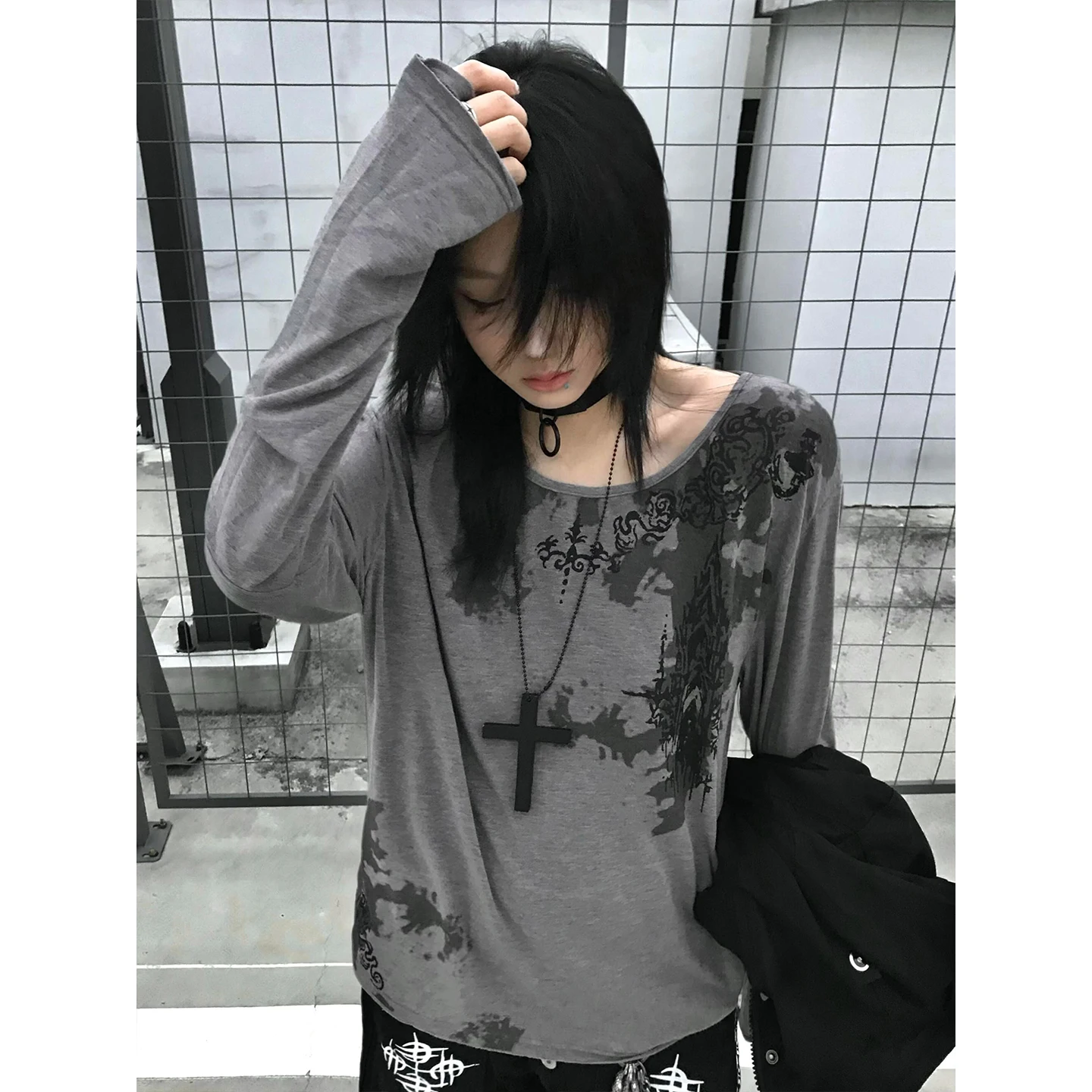 Genayooa Gothic Print T-shirt Women Long Sleeve Casual Y2k Vintage Grunge Tops Tee Streetwear American Retro Tshirts Fairycore