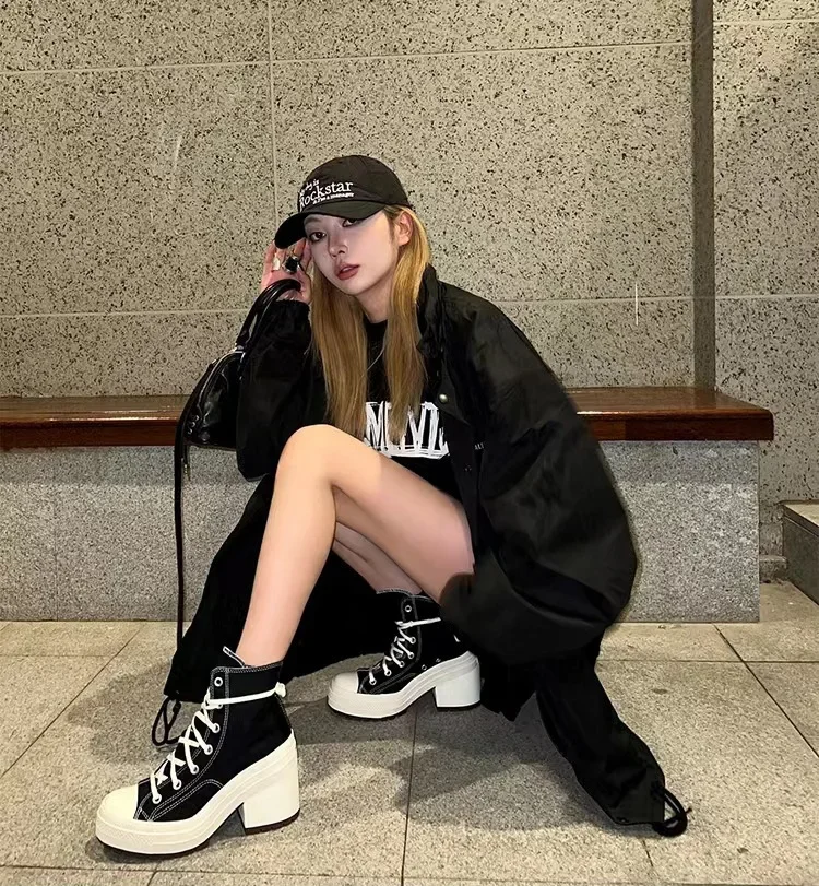 Classic Women Platform Sneakers Canvas Shoes Personalized Luxry Heels Skateboard Lace Up Casual Shoes Fashion Outdoor Sneakers