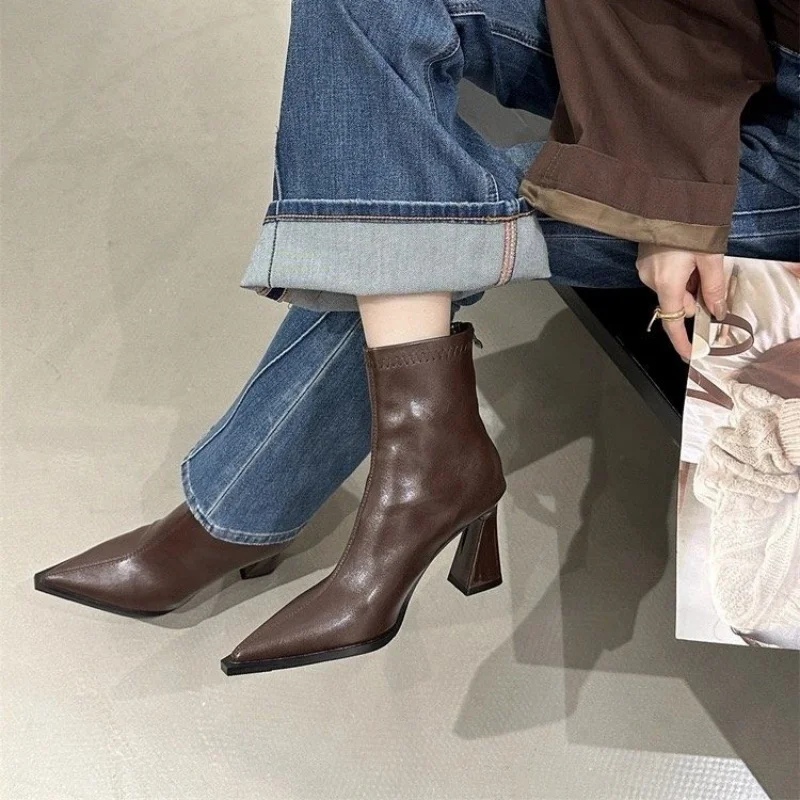 Winter Elegant Solid Color Sexy Zipper Thick Heel Casual Short Boots Fashionable Best Selling New Comfortable Women's Boots