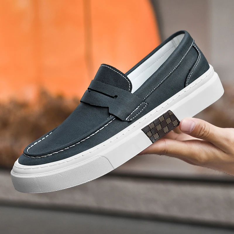 Designer Brand Men's Loafers Green Casual Shoes Men's Lightweight Soft Soled Walking Flat Shoes Brown Luxury Sneakers for Men