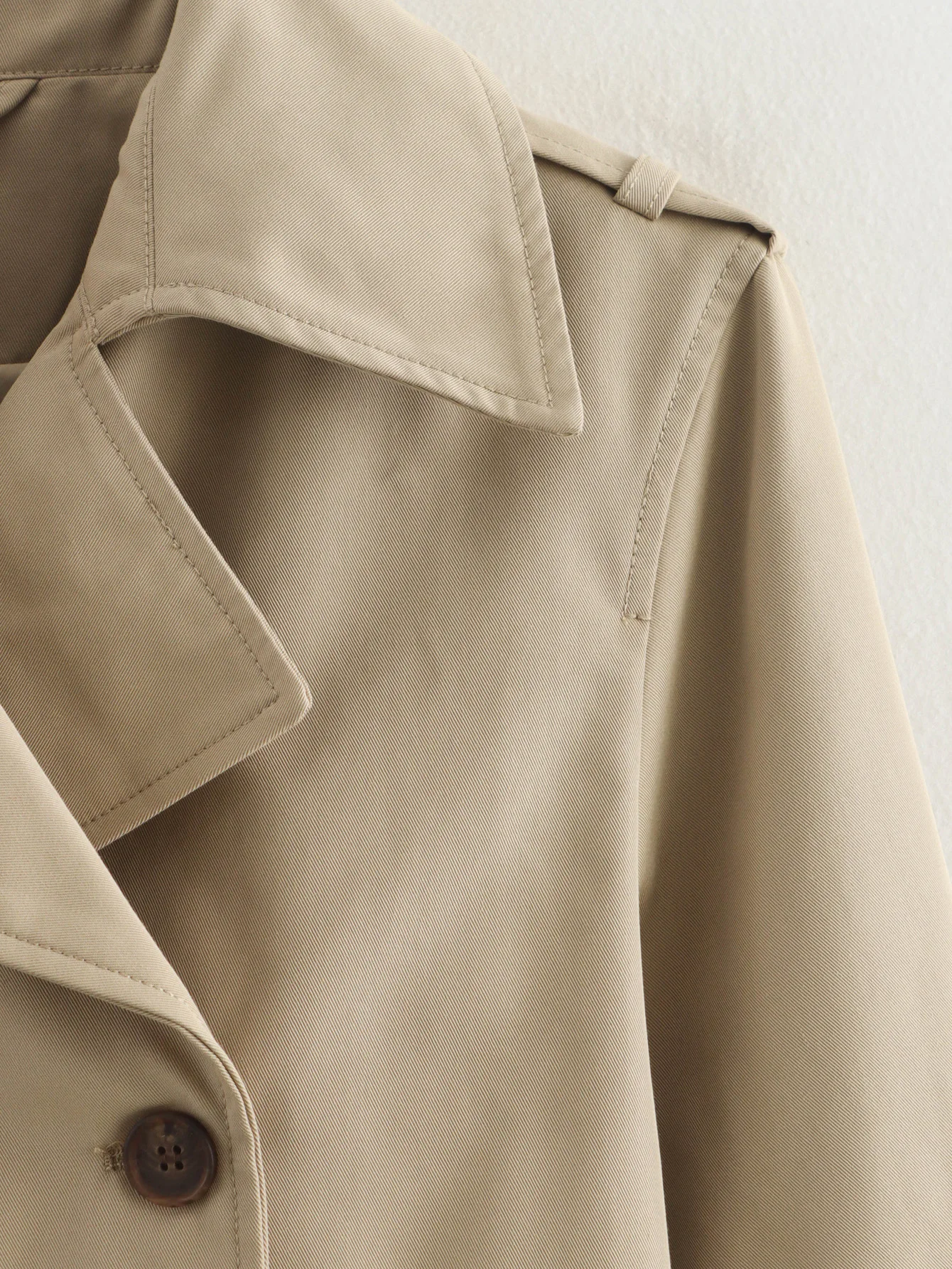 YENKYE New Autumn Women Solid Cropped Trench Coat Vintage Double Breasted Long Sleeve Short Jacket Lapel Collar Windbreaker