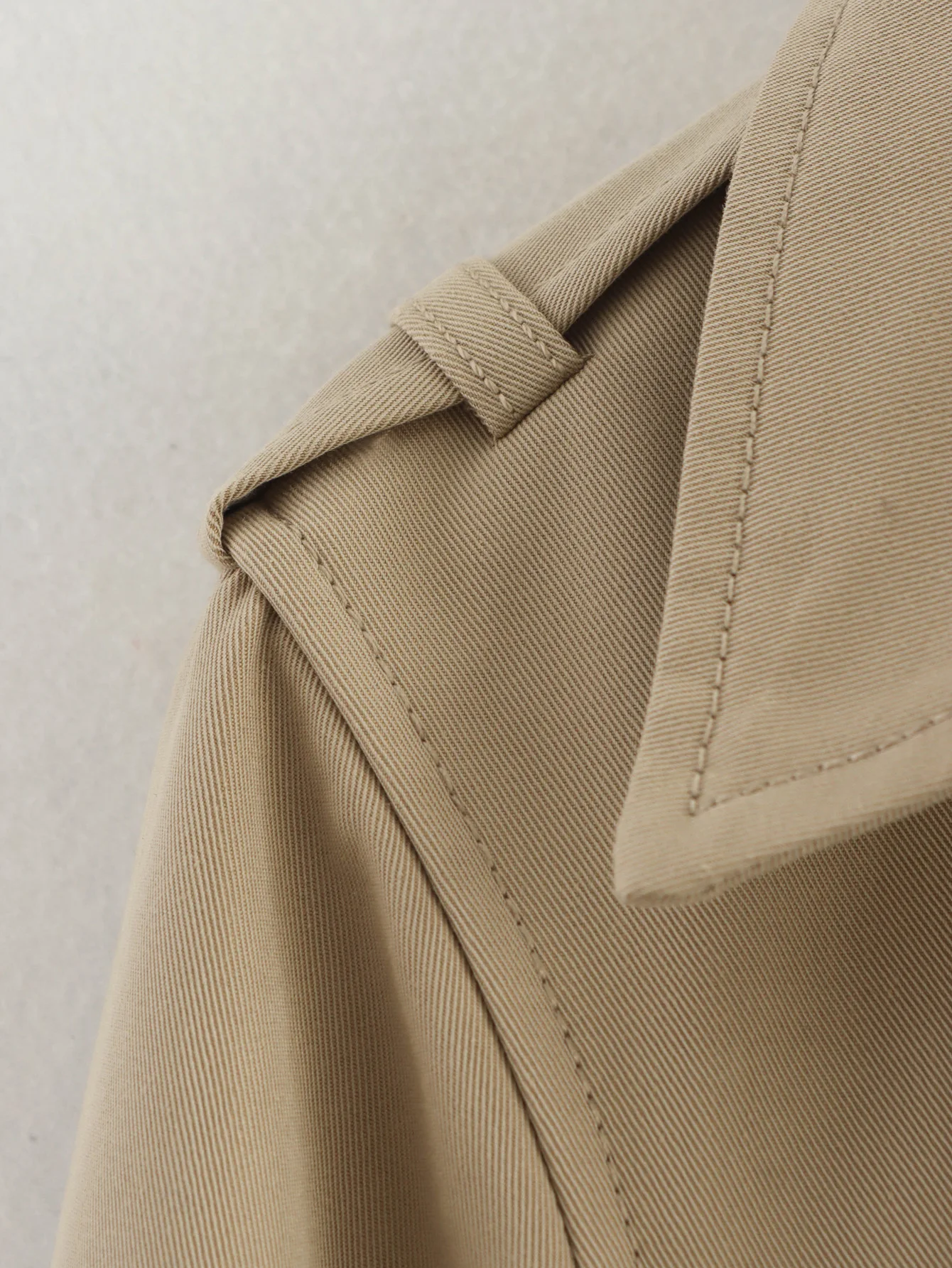 YENKYE New Autumn Women Solid Cropped Trench Coat Vintage Double Breasted Long Sleeve Short Jacket Lapel Collar Windbreaker